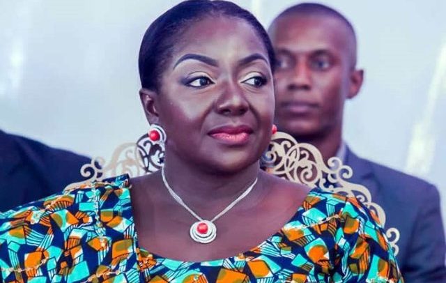 Wife of Asantehene, Lady Julia pays hospital bills of 26 patients on admission at KATH