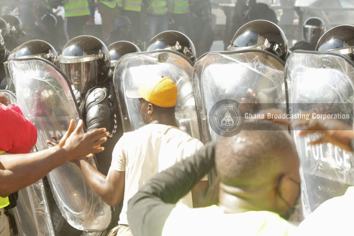 Tear gas and hot water cannons deployed as police clash with Arise Ghana protestors