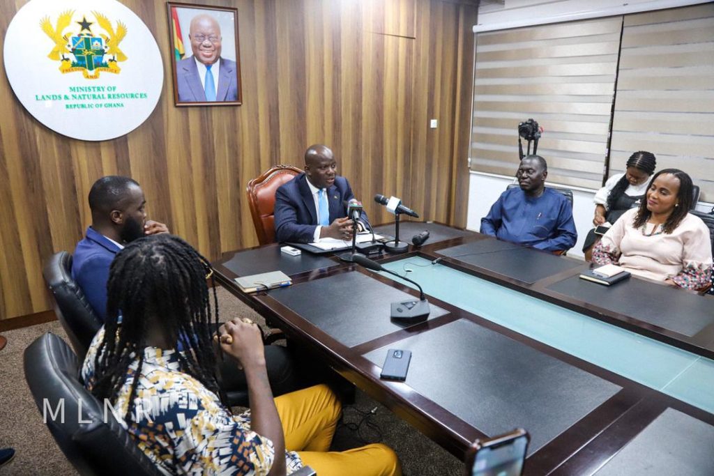 Dancehall Artiste Stonebwoy supports 2022 Green Ghana Project