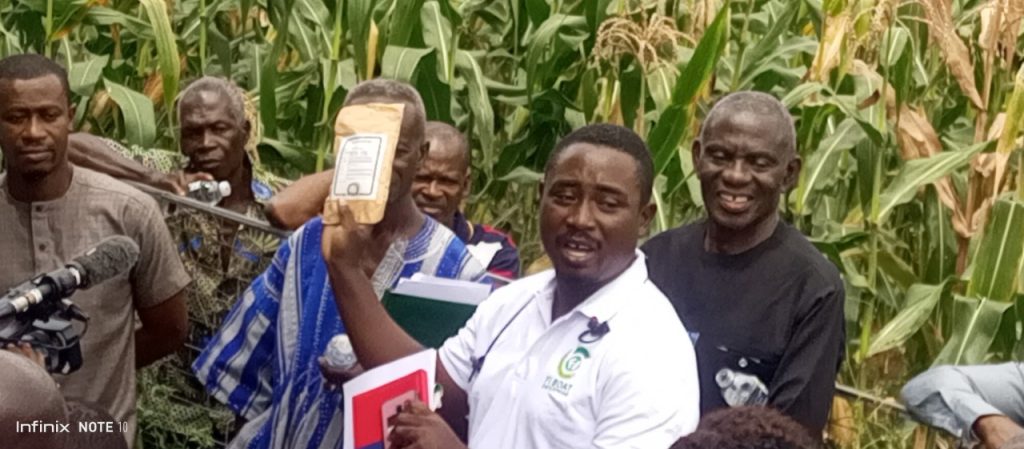 MoFA introduces farmers to new organic fertilizer