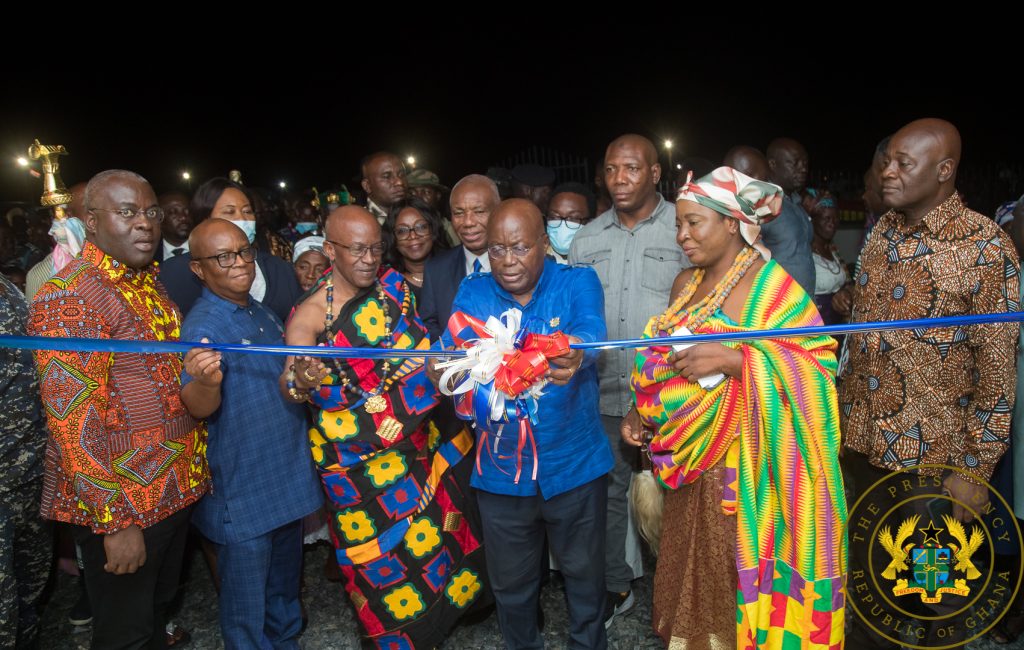 President Akufo-Addo commissions Aflao Community Day School