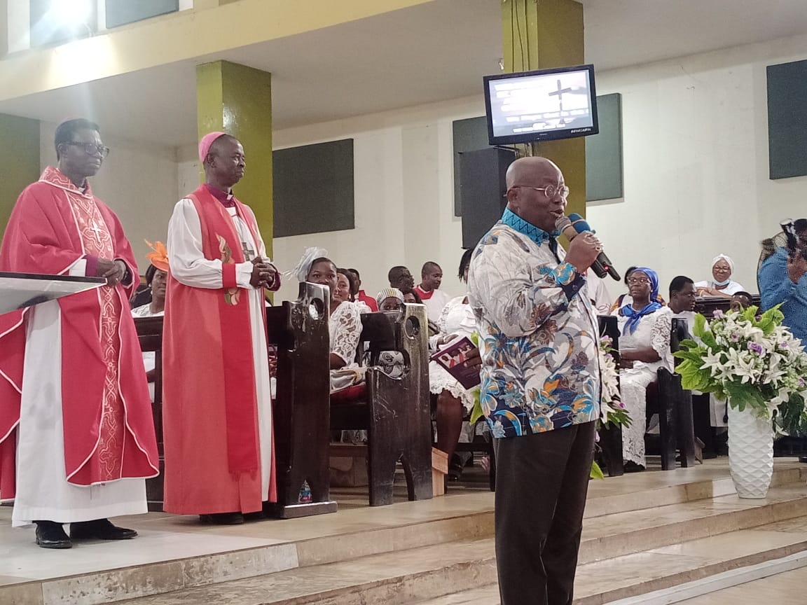 President Akufo-Addo worships with Congregants at Saint Cyprians Anglican in Kumasi