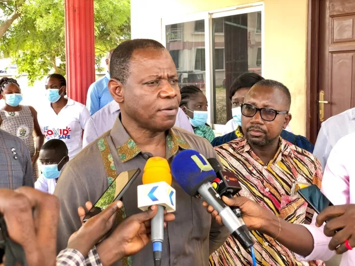 Director General of Ghana Health Service visits COVID-19 Centres in Ashanti Region