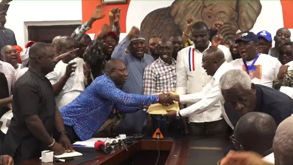 Vice President Bawumia files nomination to contest NPP flagbearer ship