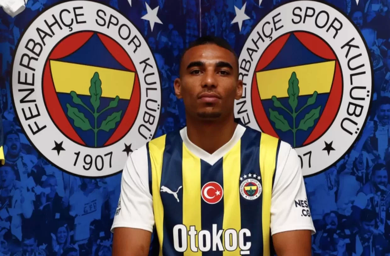 Fenerbahce sign Ghana defender Alexander Djiku