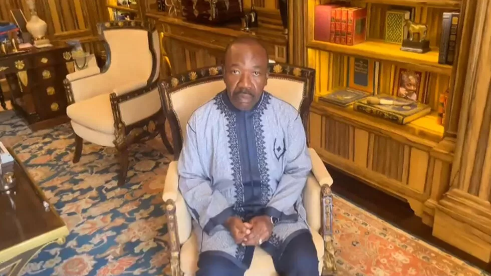 Gabon Coup : Ali Bongo under house arrest
