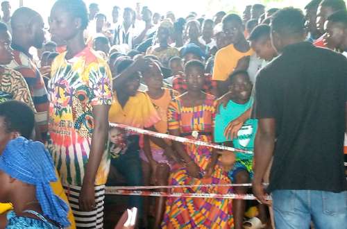 Scores besiege EC office for limited registration exercise in Krachi East