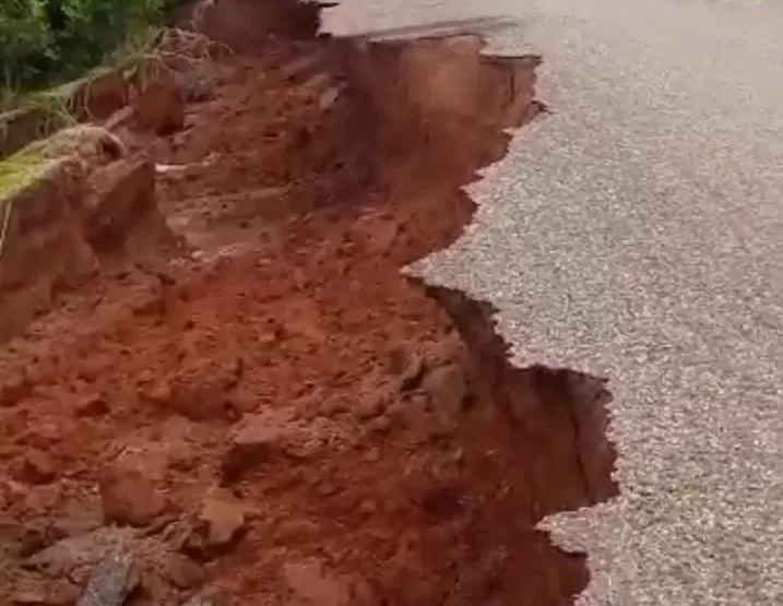 Heavy rain cutting off Wa-Nadowli road