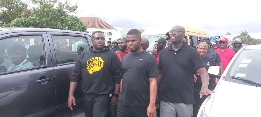 Police express gratitude to Minority for peaceful demonstration