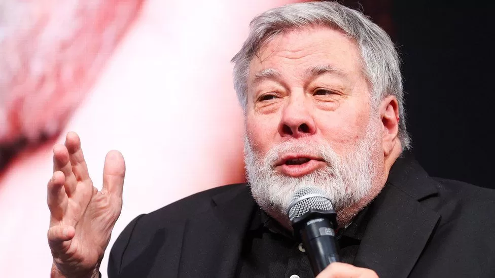 Apple co-founder Steve Wozniak suffers minor stroke