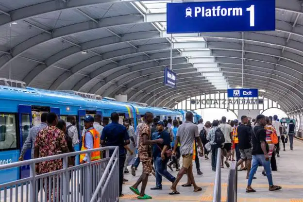 Nigeria offers free train rides, cuts bus fares for holidays