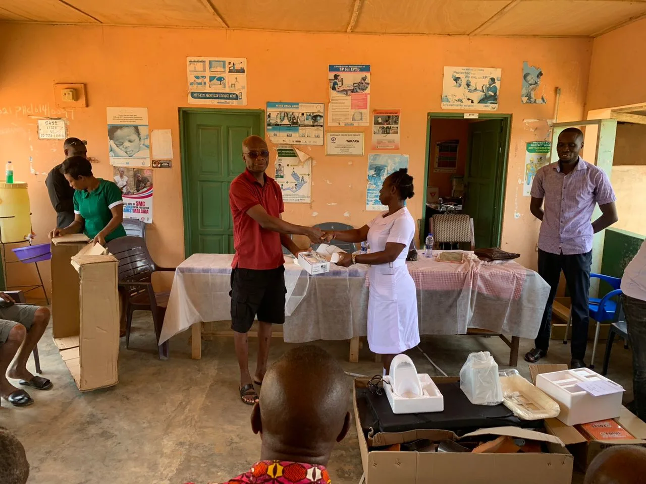 Likpe Mate Citizens Association donates medical equipment to Likpe Mate CHPS Compound