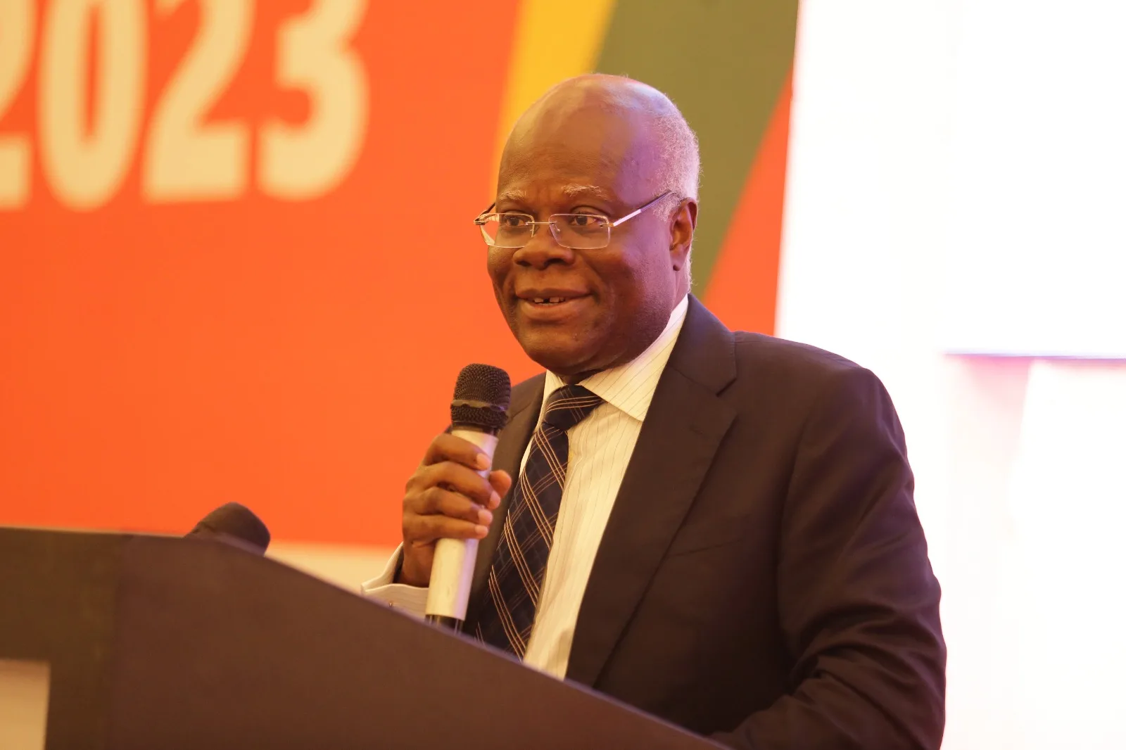 Transforming governance in Ghana: A new regulatory service model for Africa