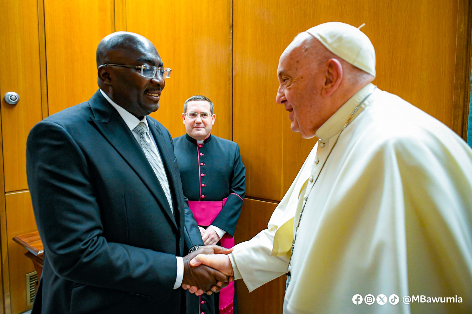 Vice President Bawumia makes historic visit to Vatican, strengthening diplomatic ties