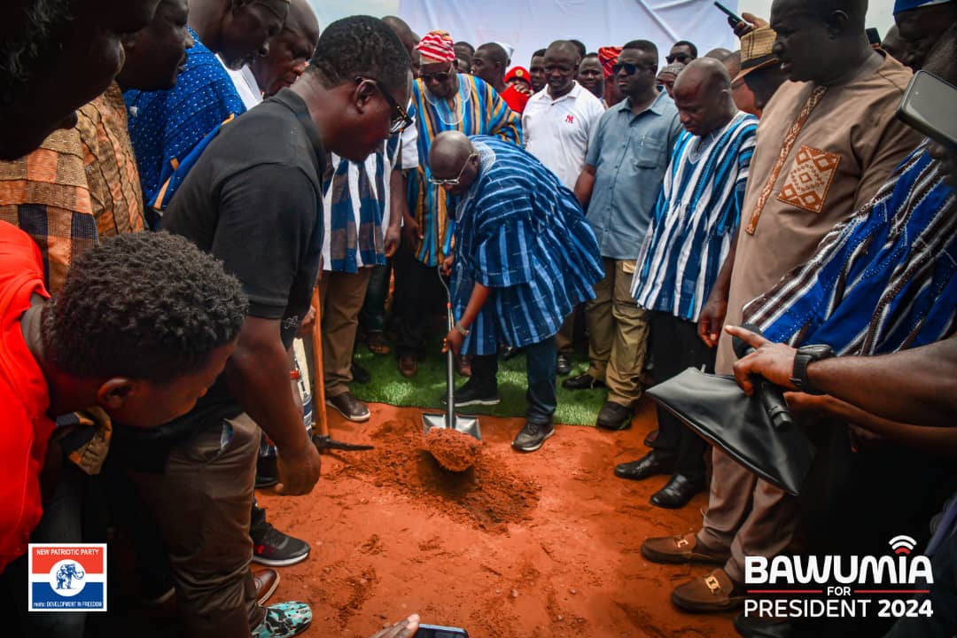 Bawumia cuts sod for construction of Gambaga Sports Complex