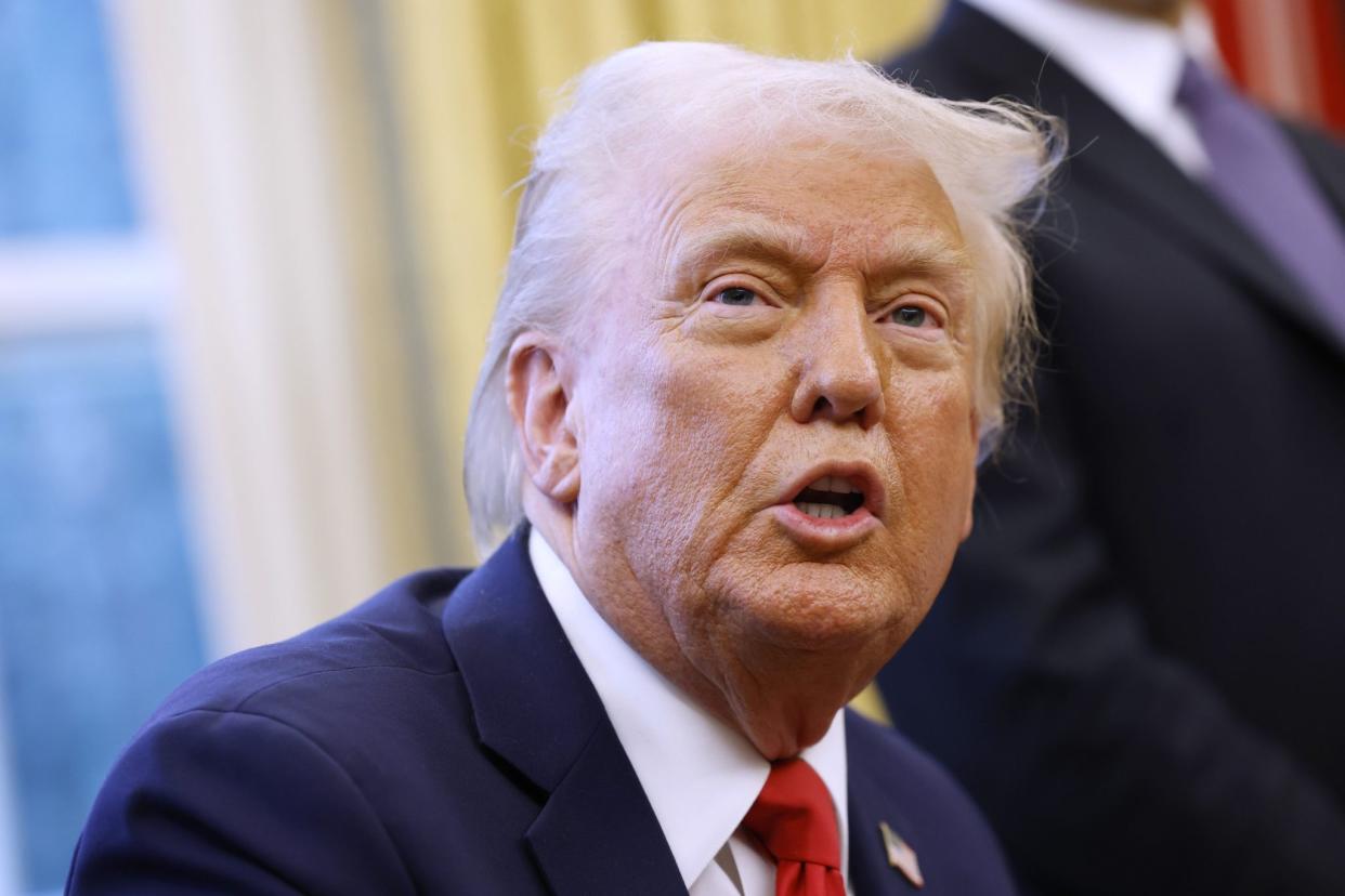 Trump says he will announce raft of new trade tariffs