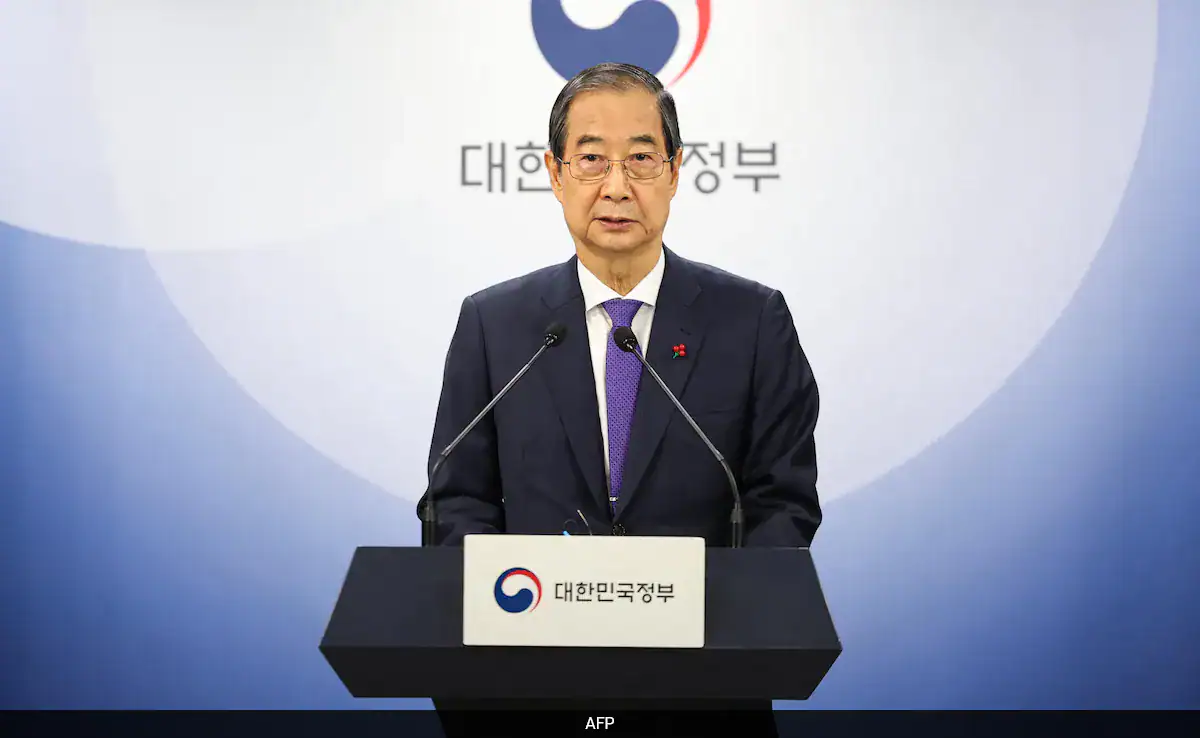 South Korea court reinstates PM as acting leader