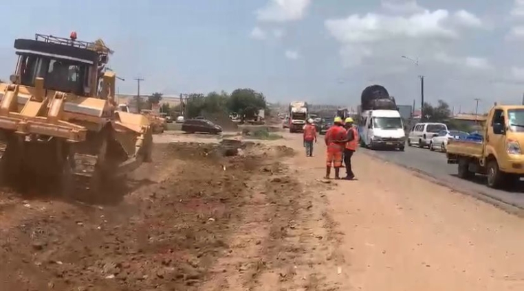 ‎Tema-Aflao road project resumes after 15-month break