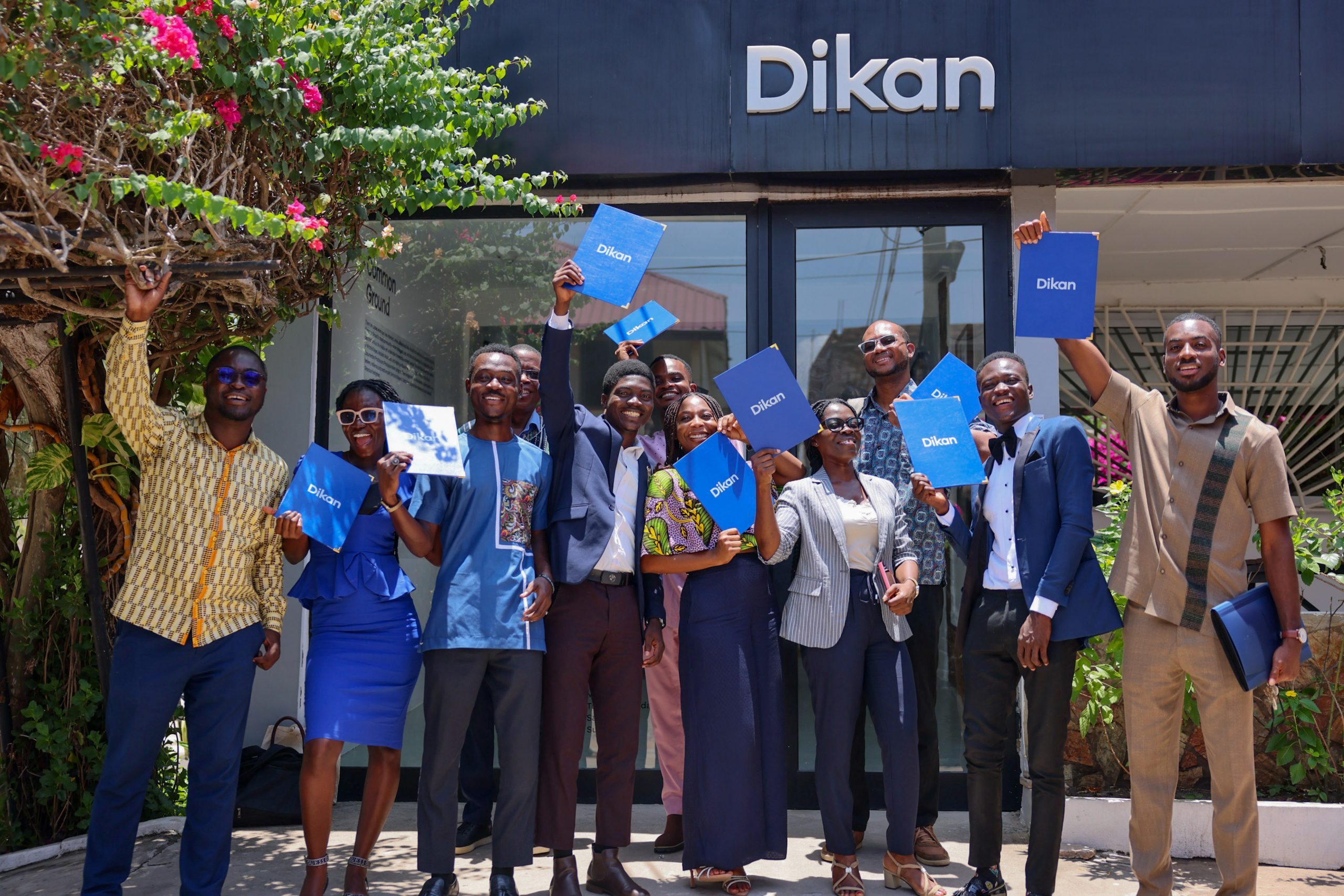 Dikan Center celebrates graduation of inaugural journalism fellowship cohort