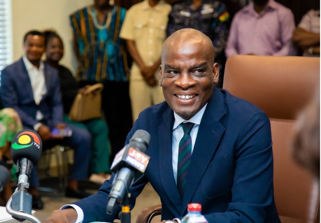 Government to expand Student Loans to private tertiary students