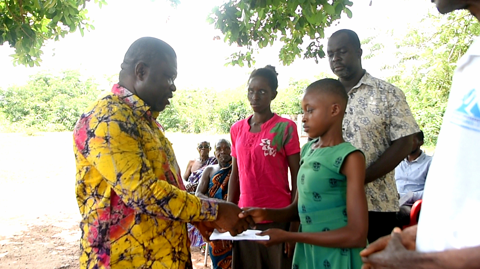 Volta Regional Minister donates GHC10,000 to support teen with spinal condition; Appeals for more help