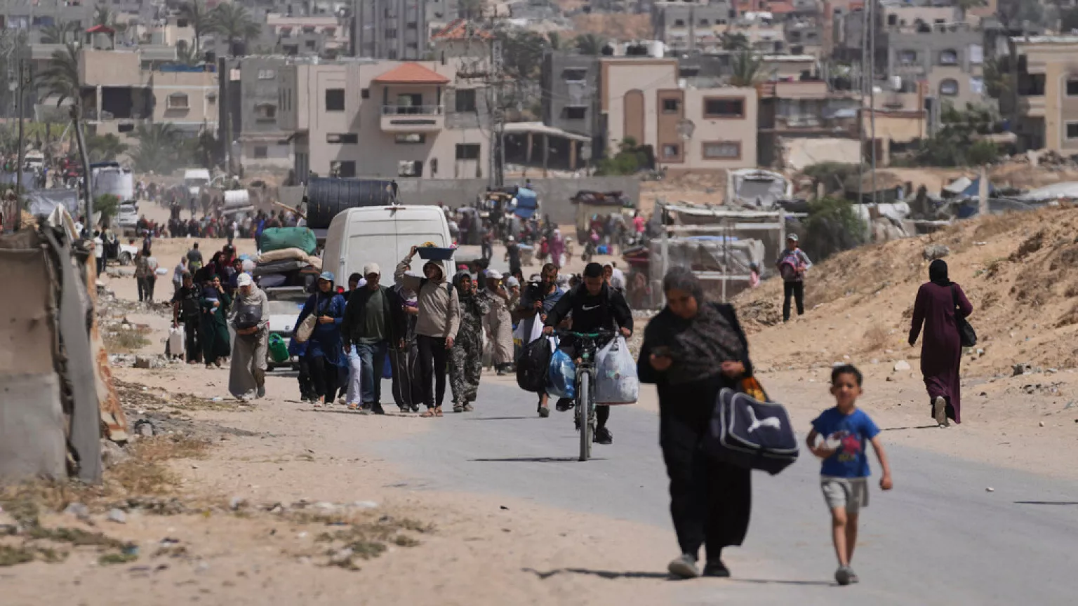 UK, France and Canada threaten action as Israel vows to take over Gaza