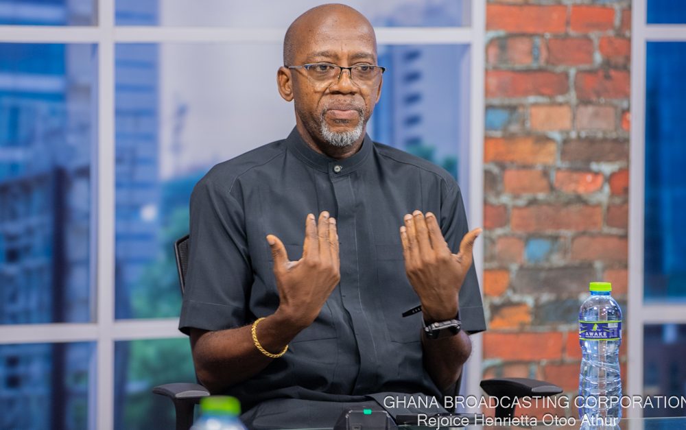 Highlife musician and Presidential Staffer for the Black Star Experience, Rex Omar has revealed plans to train tour guides at various tourist sites