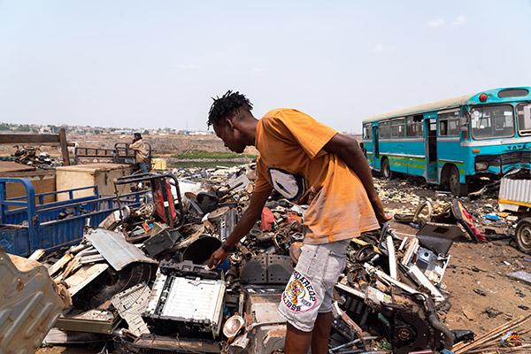 Greater Accra Regional Minister vows to eject “returner” scrap dealers from Old Agbogbloshie