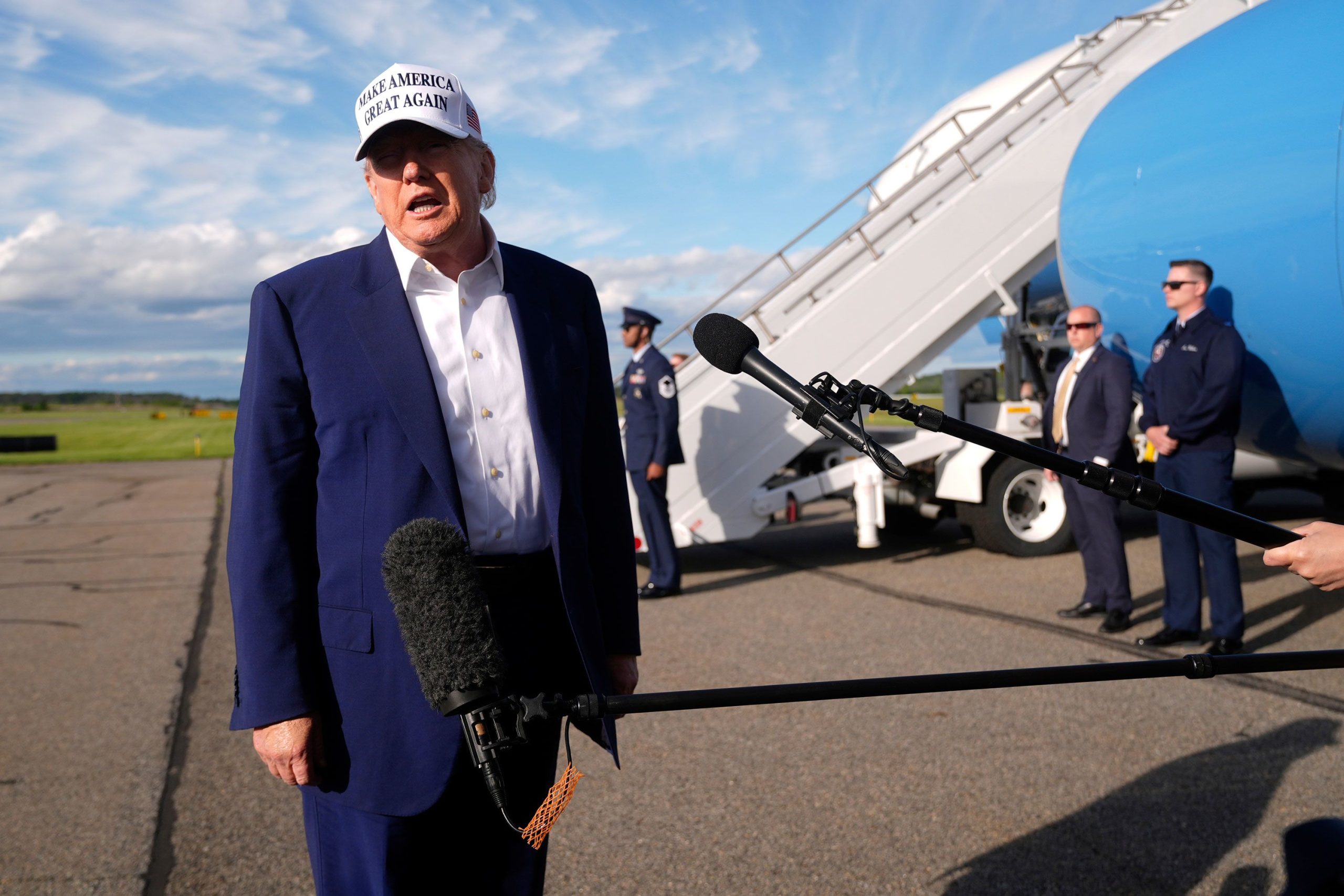 Trump calls Putin 'absolutely crazy' following latest major strike on Ukraine