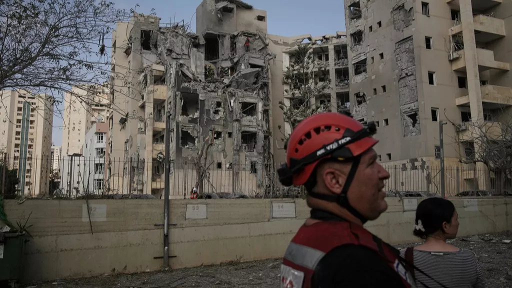 Israel accuses Iran of violating ceasefire and vows 'intense' strikes on regime targets in Tehran