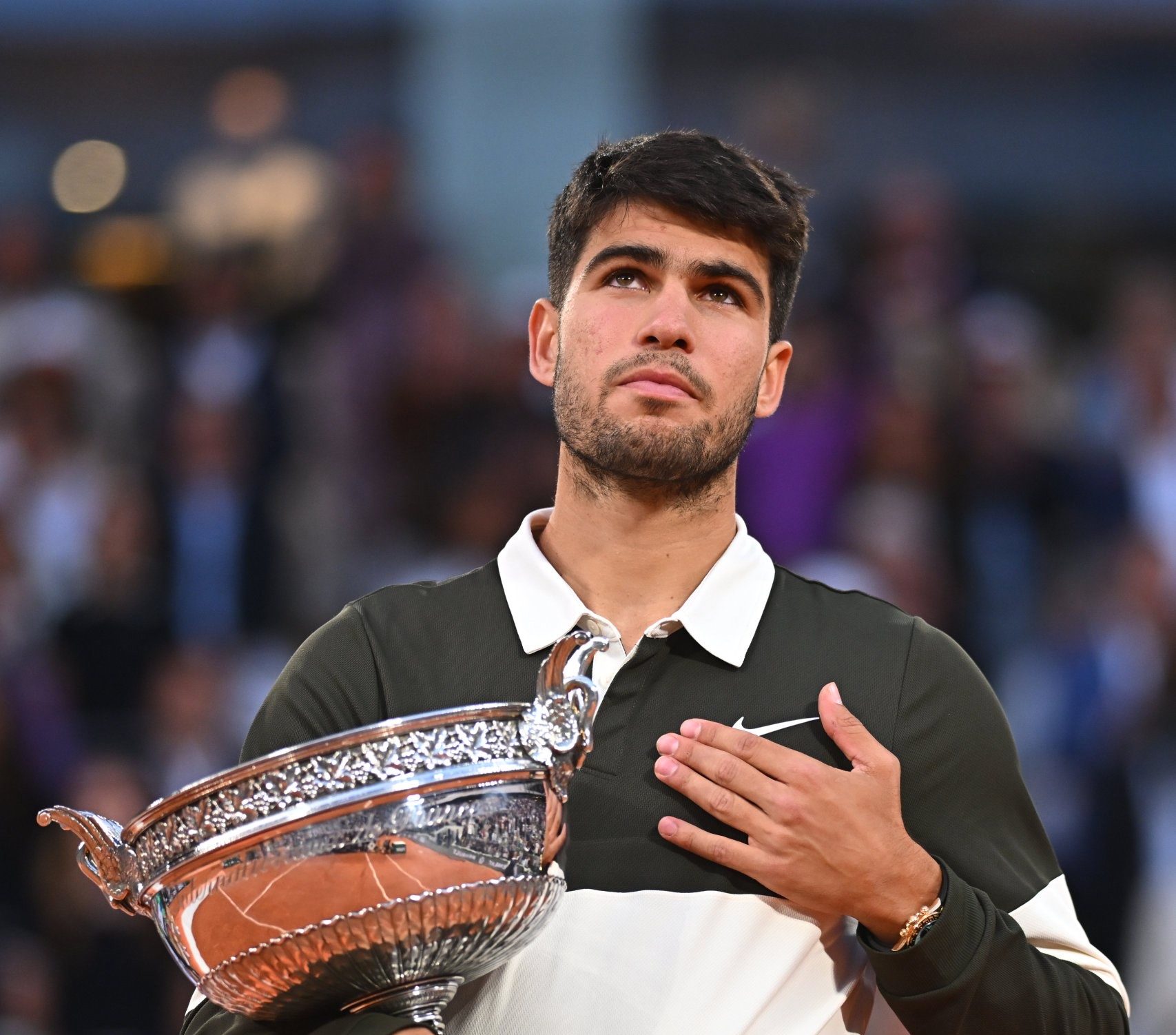 Alcaraz outlasts Sinner in record-breaking French Open final to clinch title 