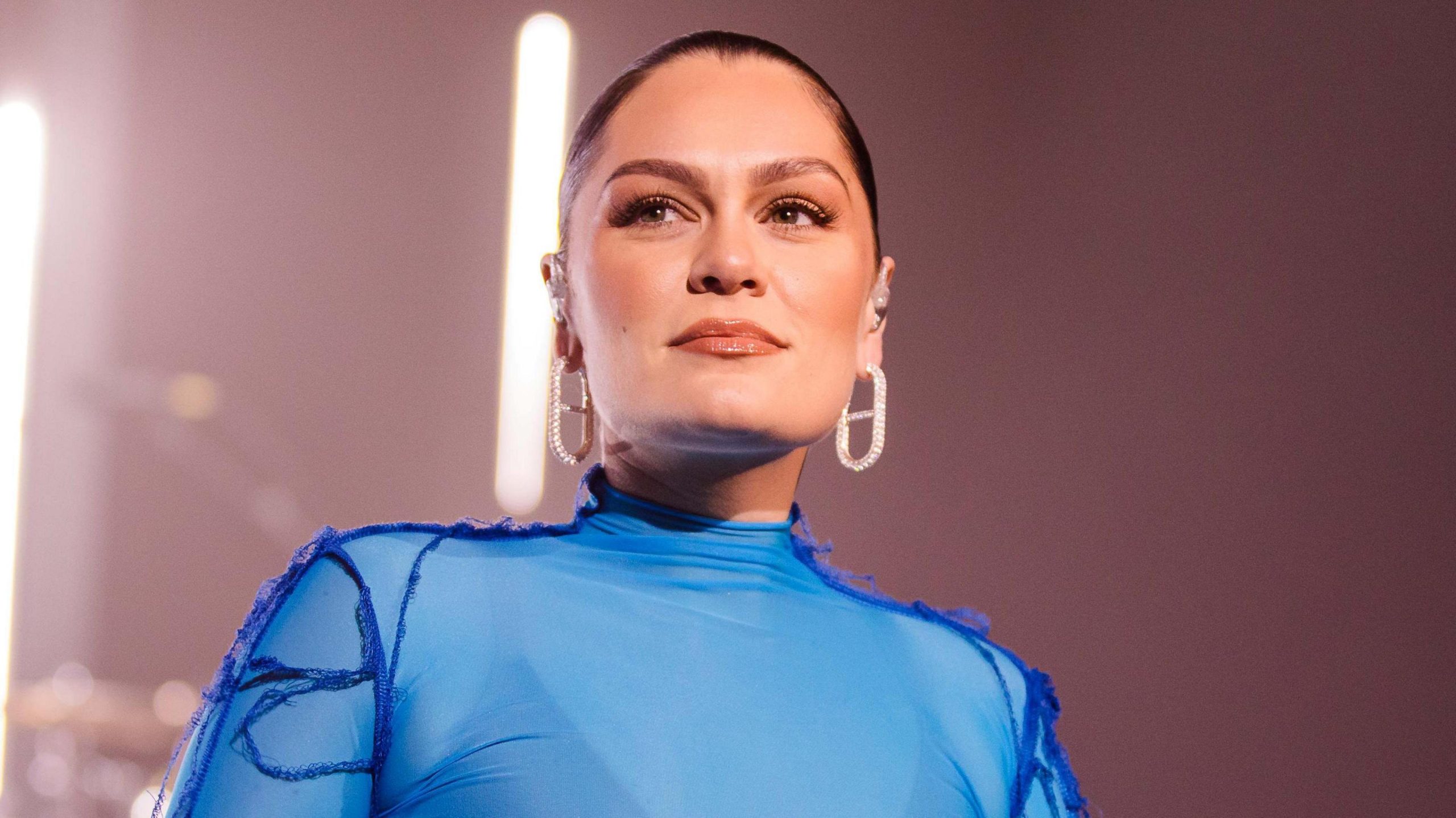 Singer Jessie J undergoes surgery for breast cancer