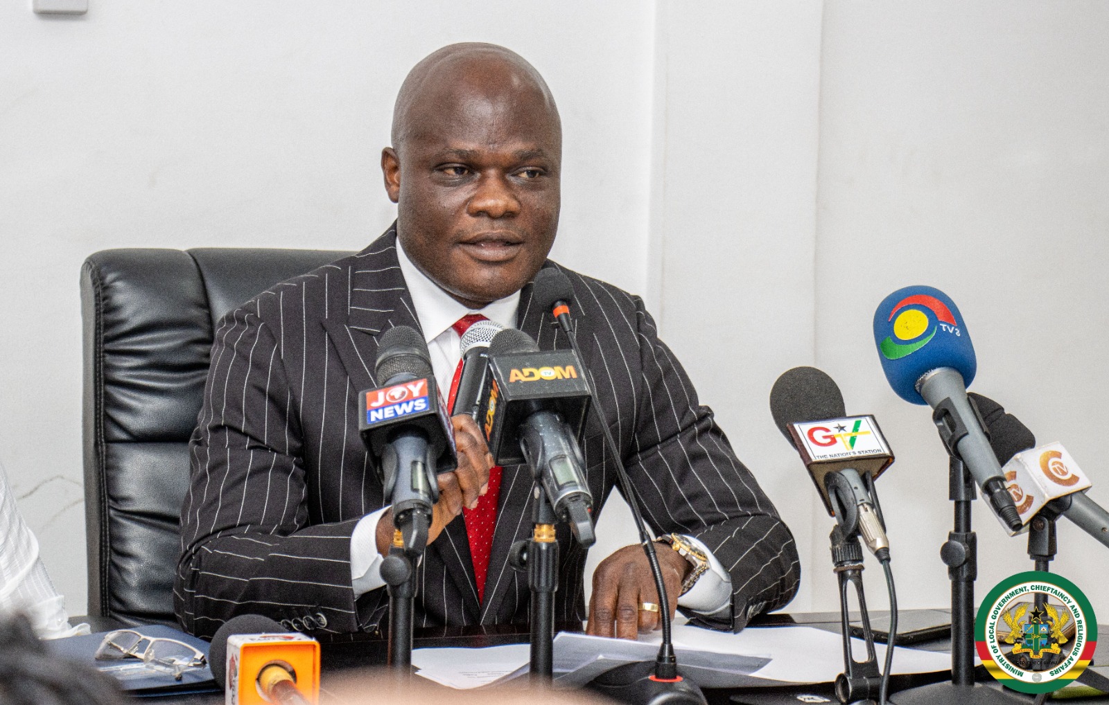 All Assembly members receive first payment of allowances for April and May