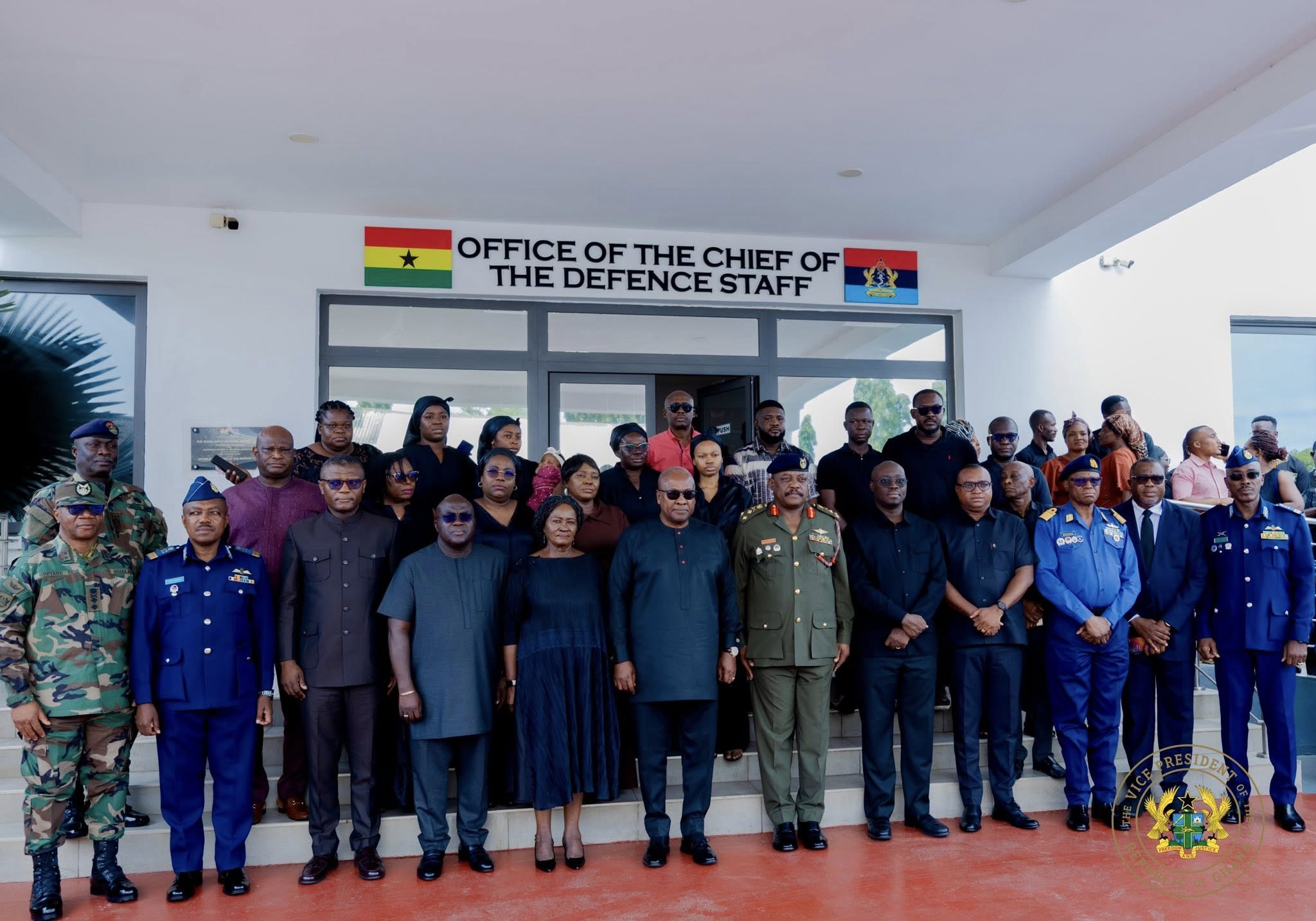 Helicopter Crash: President Mahama, Veep lead condolence visit to families of fallen service members