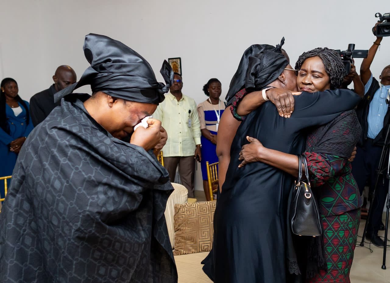 Vice President leads delegation to console families of helicopter crash victims