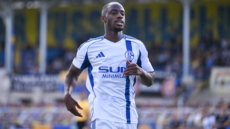 Schalke condemns racist abuse of Ghana’s Antwi-Adjei