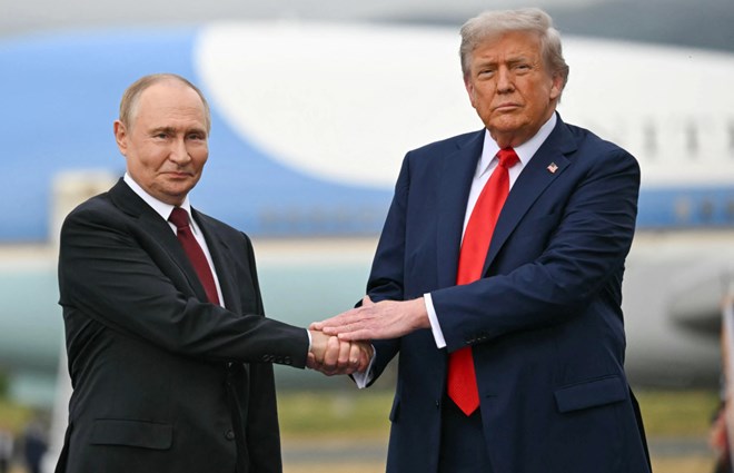 Trump, Putin end short summit without ceasefire deal in Ukraine