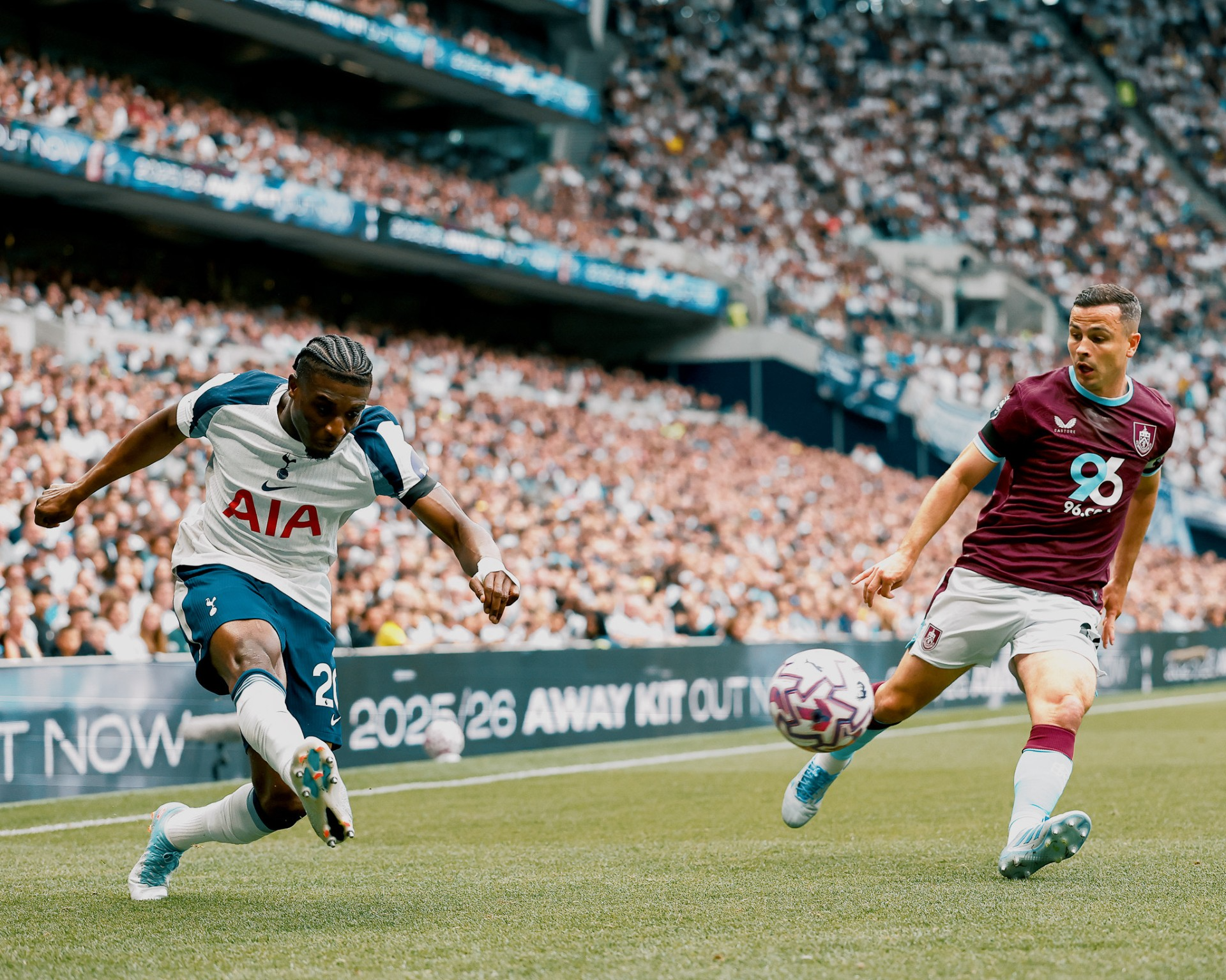 Mohammed Kudus shines with two assists as Tottenham beat Burnley 3-0