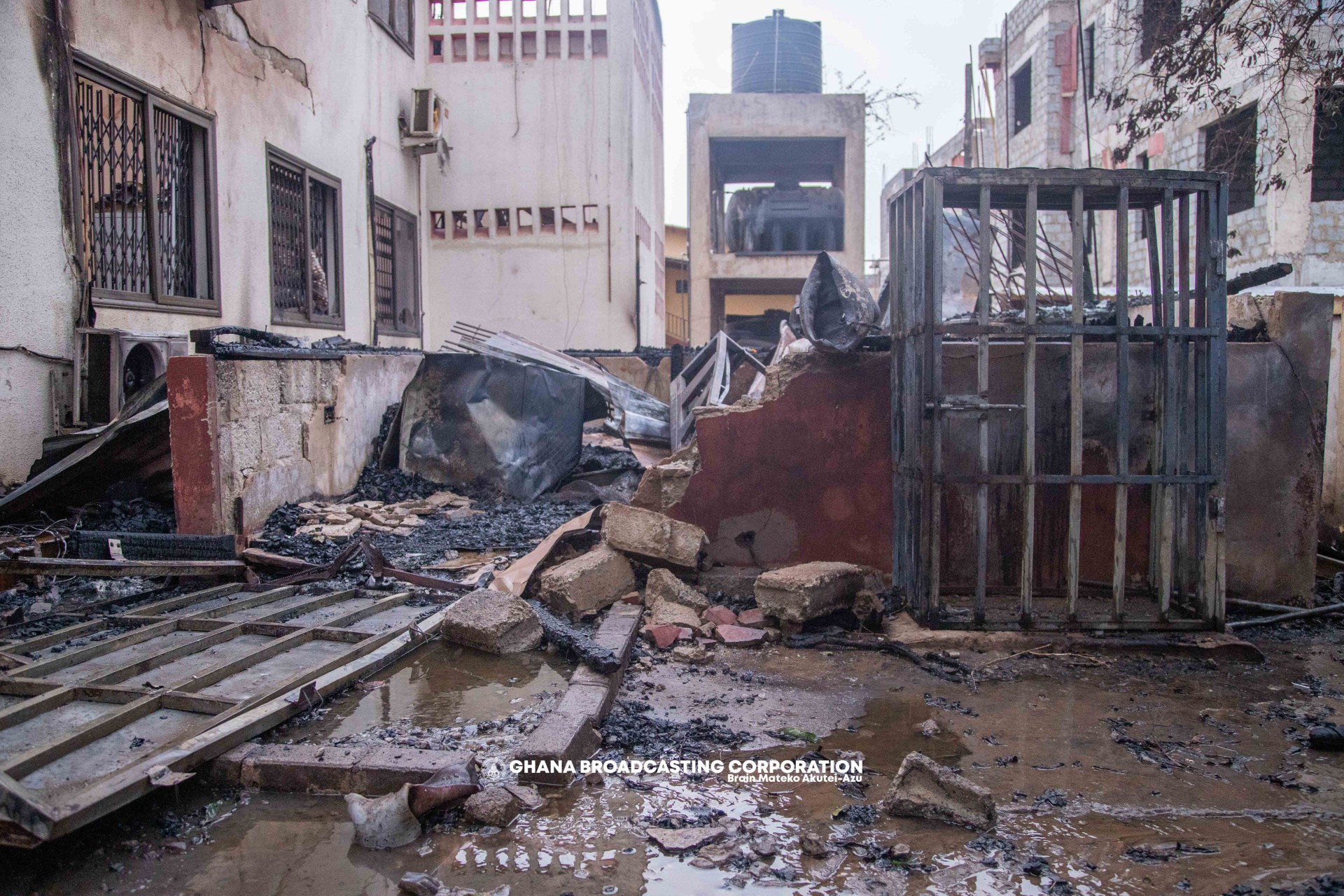 Fire guts part of Accra Tourist Information Centre; No casualties reported