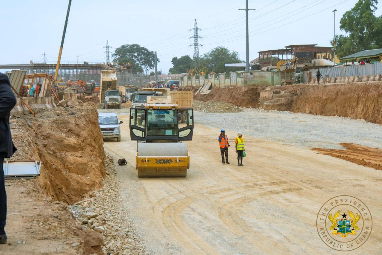 President Mahama urges Ofankor–Nsawam project contractors to ensure smooth traffic flow and proper site management