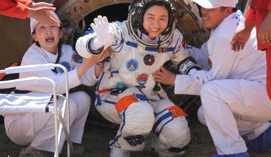 “She-Power” to the Stars: The Journey of Chinese women and its global resonance