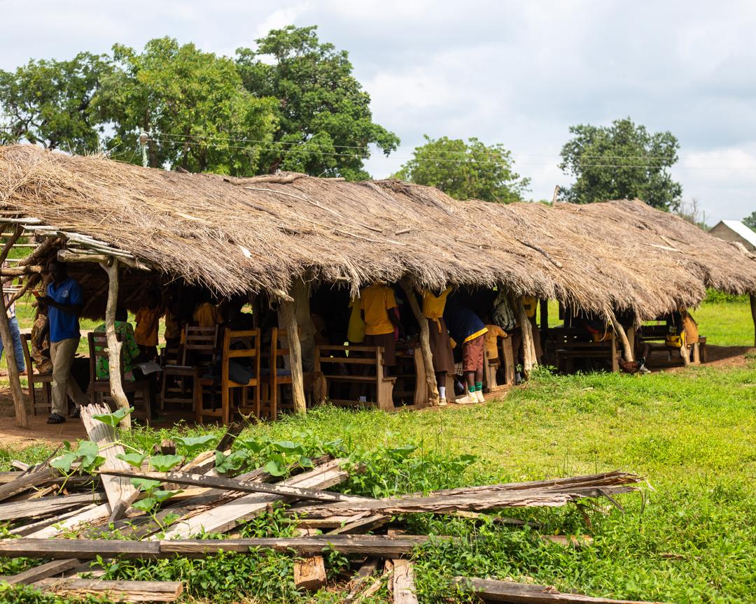 Wiasekrom pupils endure snake attacks, hunger and 7km walks to learn under fragile huts