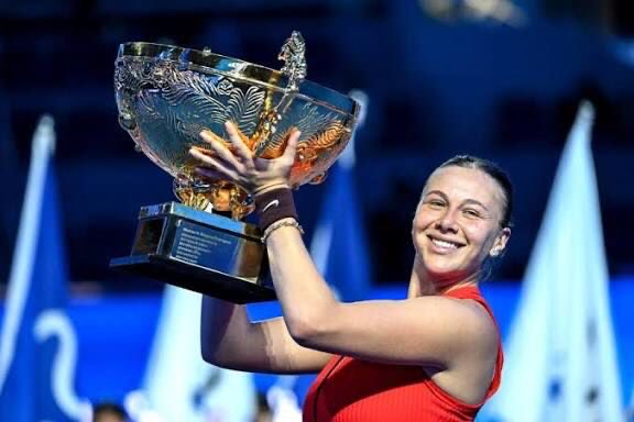 Amanda Anisimova claims second WTA 1,000 title with China Open victory