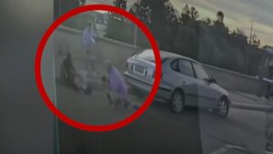 Dashcam video shows couple trying to stop gunman before being killed in Bondi attack