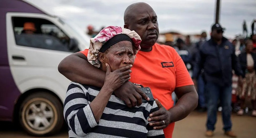 Gunmen kill nine in South Africa tavern attack