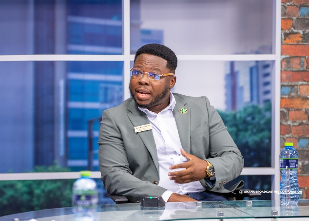 Squeezing facial boils can spread infection to the brain – Dr Brifo