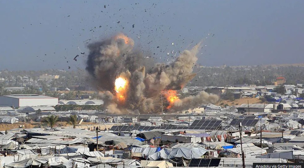 Israeli air strikes kill at least 28 Palestinians in Gaza, rescue officials say